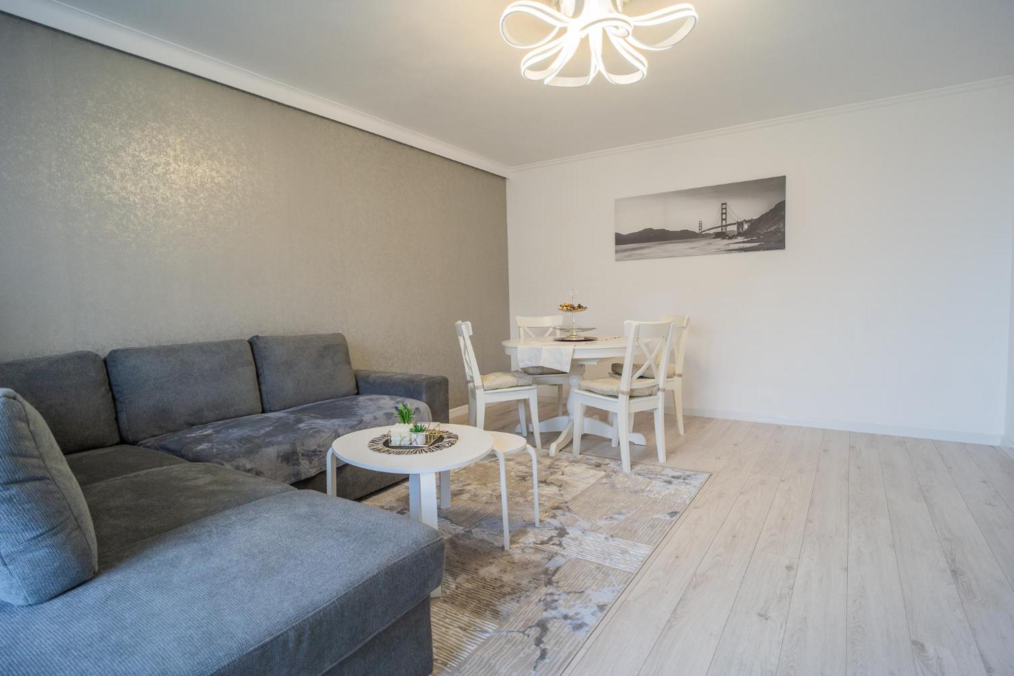 Luxury 2Br On Decebal Avenue Apartment Bucureşti Ngoại thất bức ảnh