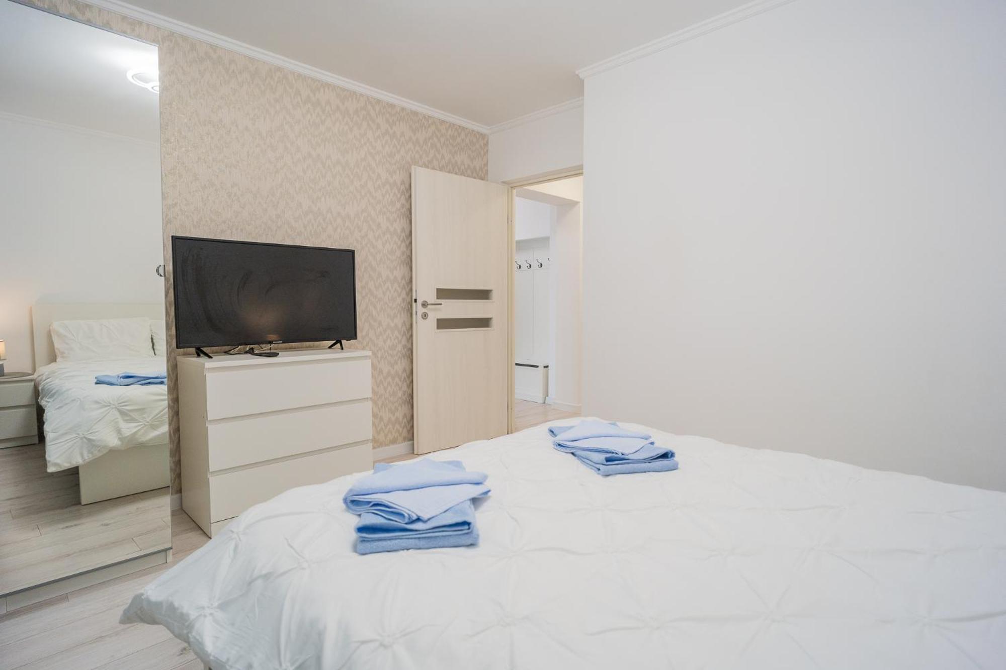 Luxury 2Br On Decebal Avenue Apartment Bucureşti Ngoại thất bức ảnh