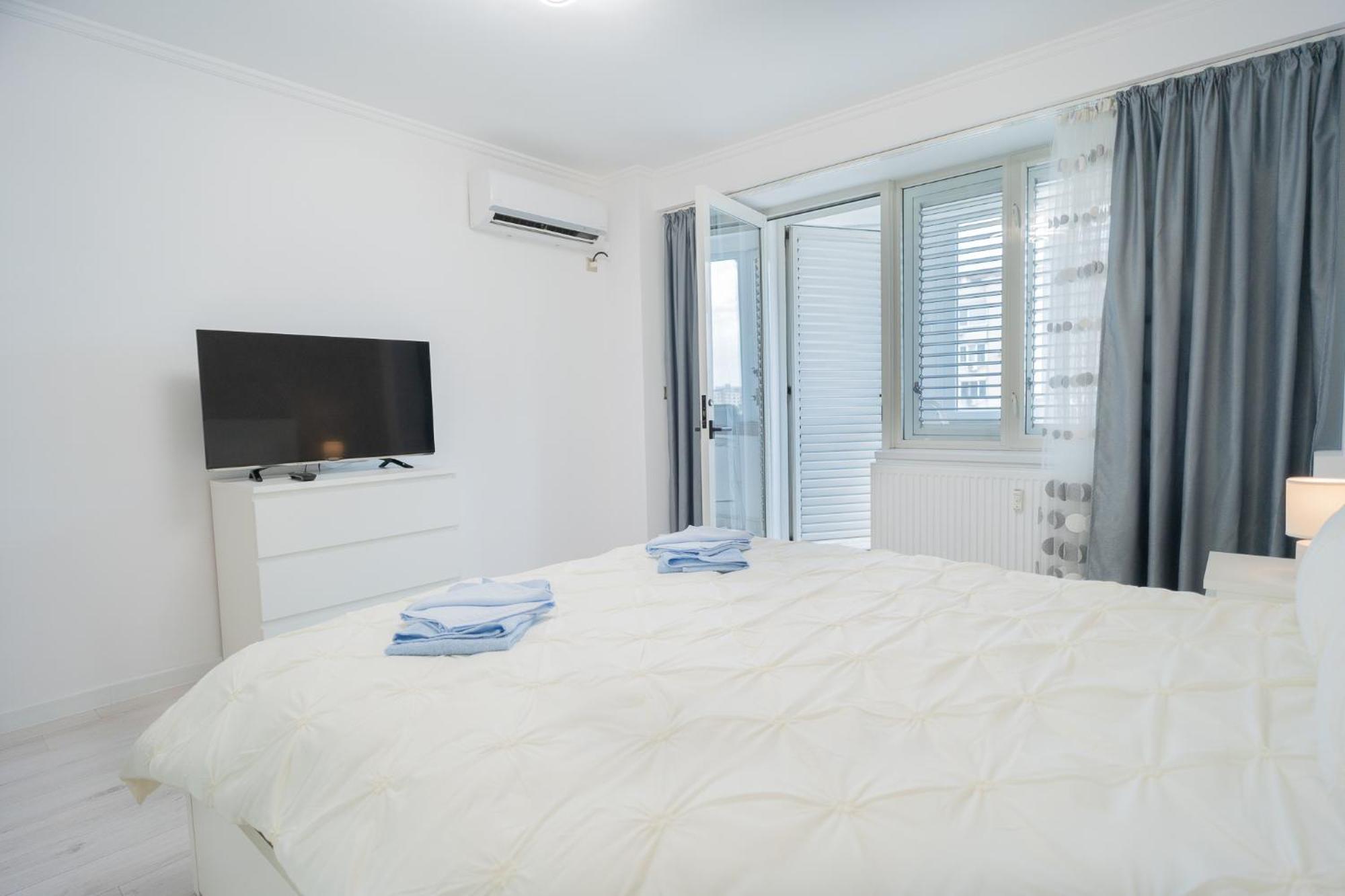 Luxury 2Br On Decebal Avenue Apartment Bucureşti Ngoại thất bức ảnh